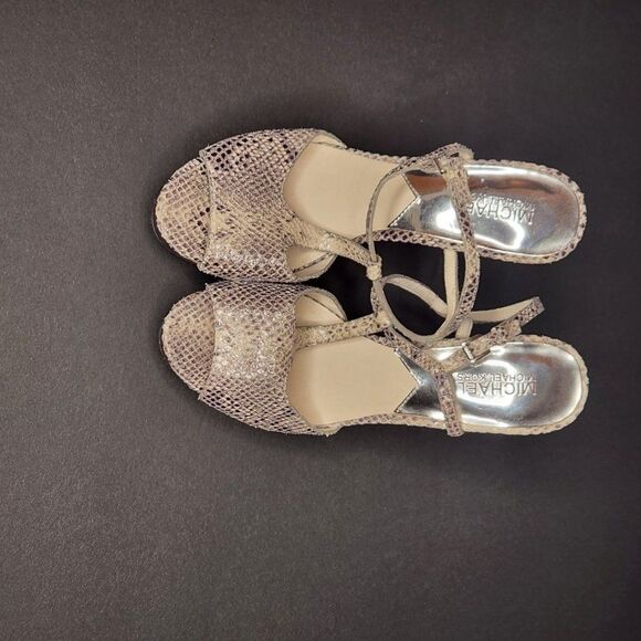 Michael Kors Silver platform snakeskin Pumps Strappy heel , size 8.5 - Picture 6 of 7